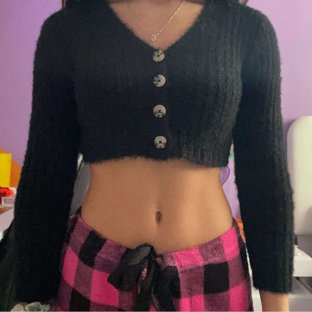 cropped sweater